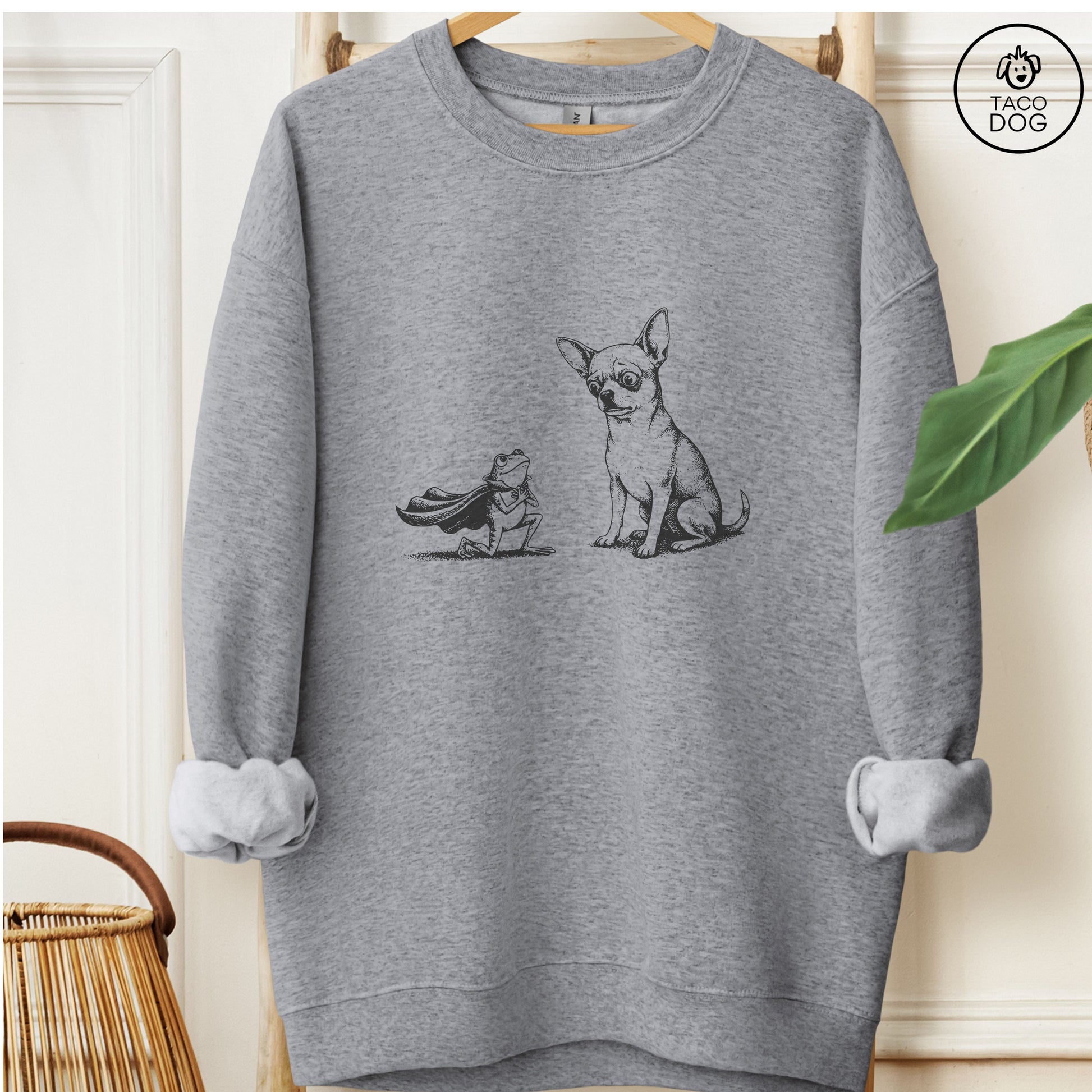 Chihuahua & Frog Sweatshirt Graphite Heather Taco-Dog