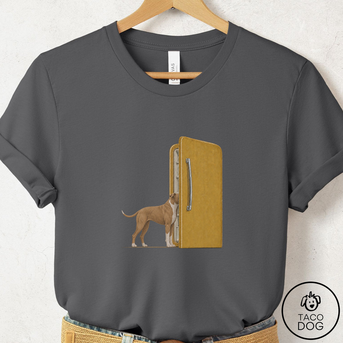 Pitbull Refrigerator T-Shirt, design close-up