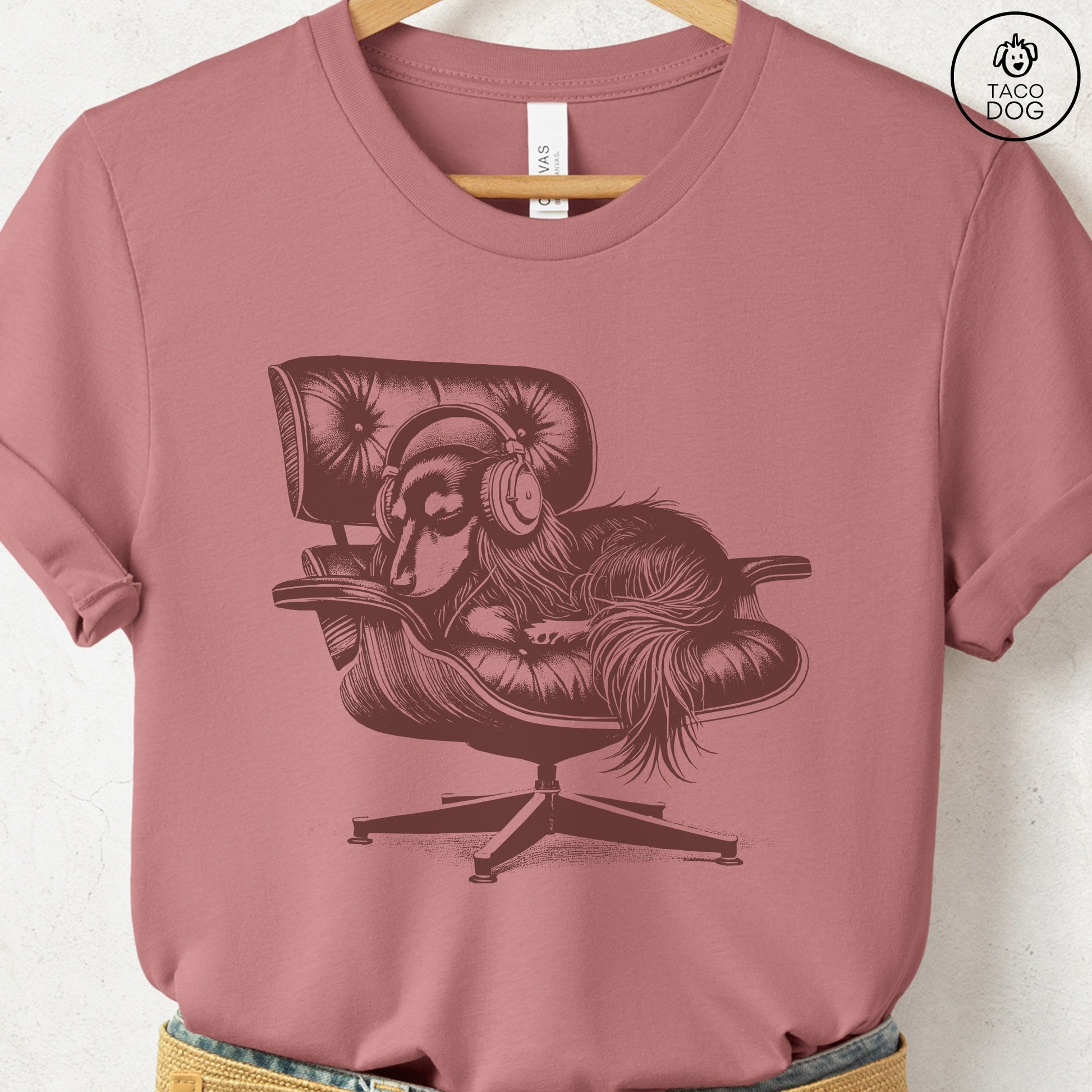 Dachshund Eames Headphones T-Shirt Heather Mauve XS Taco-Dog