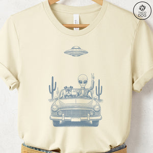 Schnauzer Vintage UFO T-Shirt Natural Taco-Dog