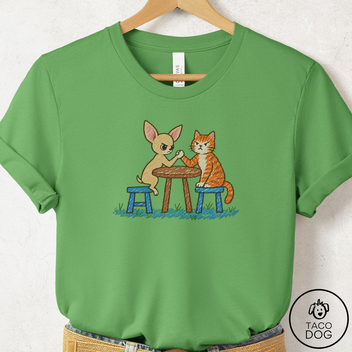 Chihuahua Arm Wrestling T-Shirt Leaf Taco-Dog