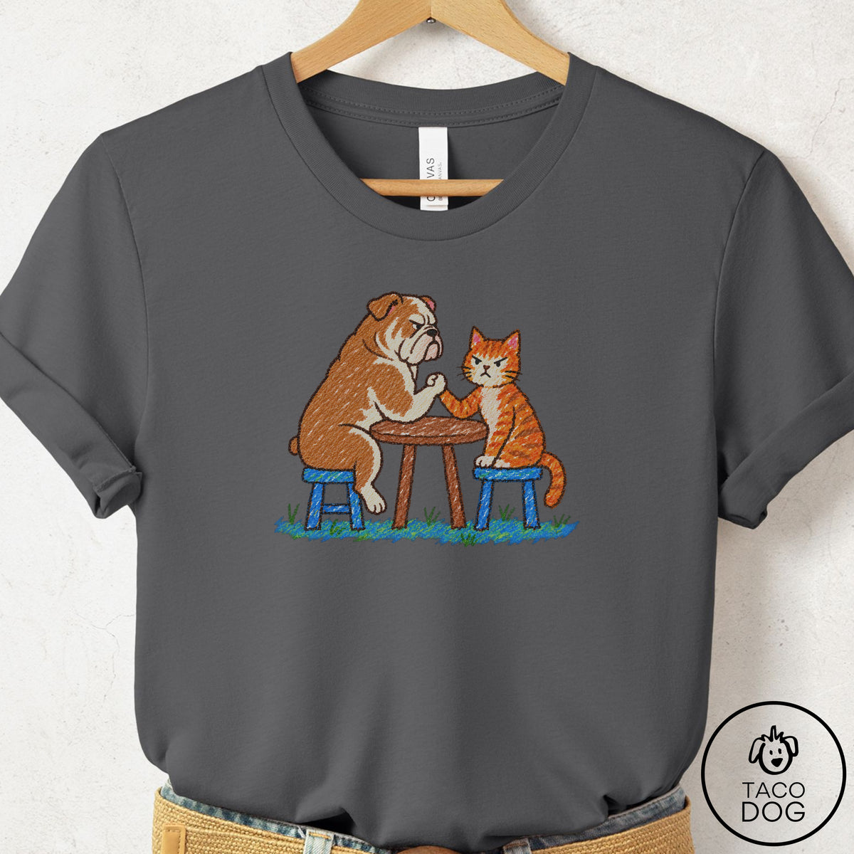 English Bulldog Arm Wrestling T-Shirt Asphalt Taco-Dog