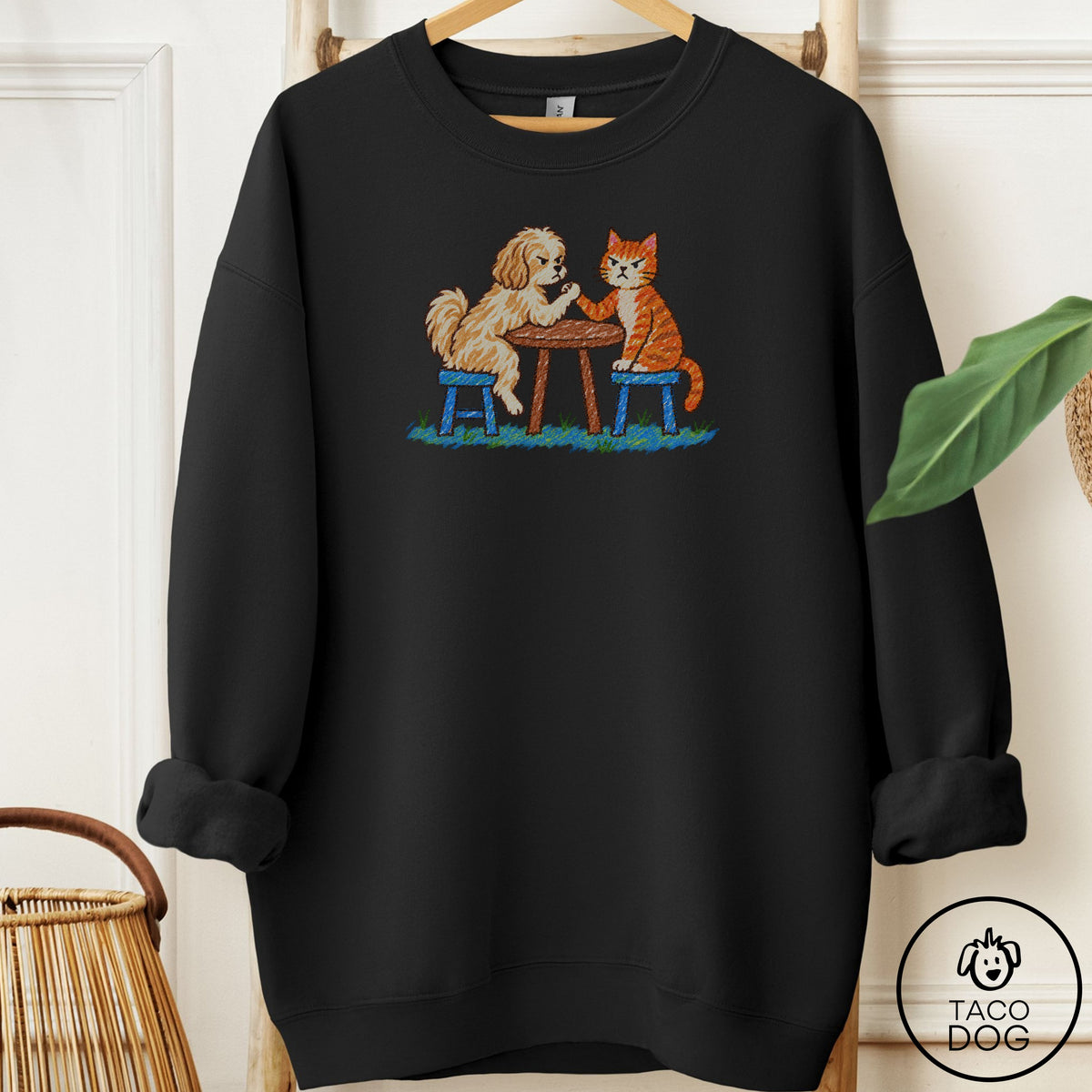 Havanese Arm Wrestling Sweatshirt Black Taco-Dog