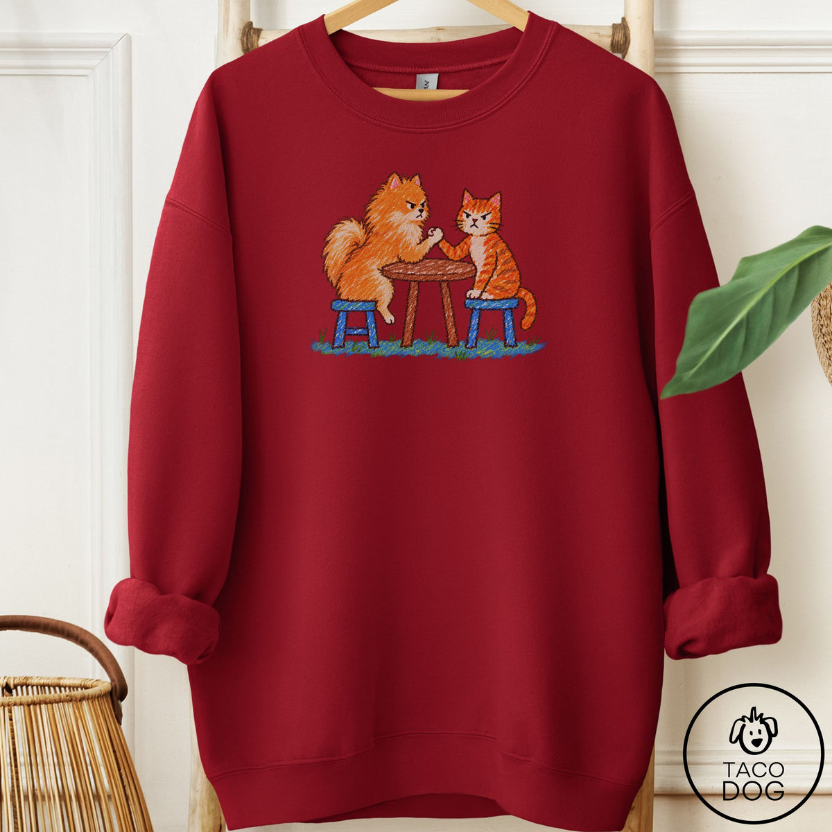Pomeranian Arm Wrestling Sweatshirt Garnet Taco-Dog