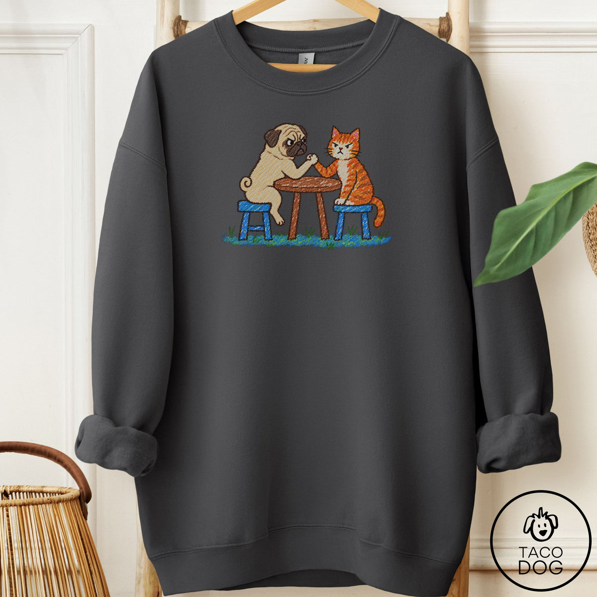 Pug Arm Wrestling Sweatshirt Charcoal Taco-Dog