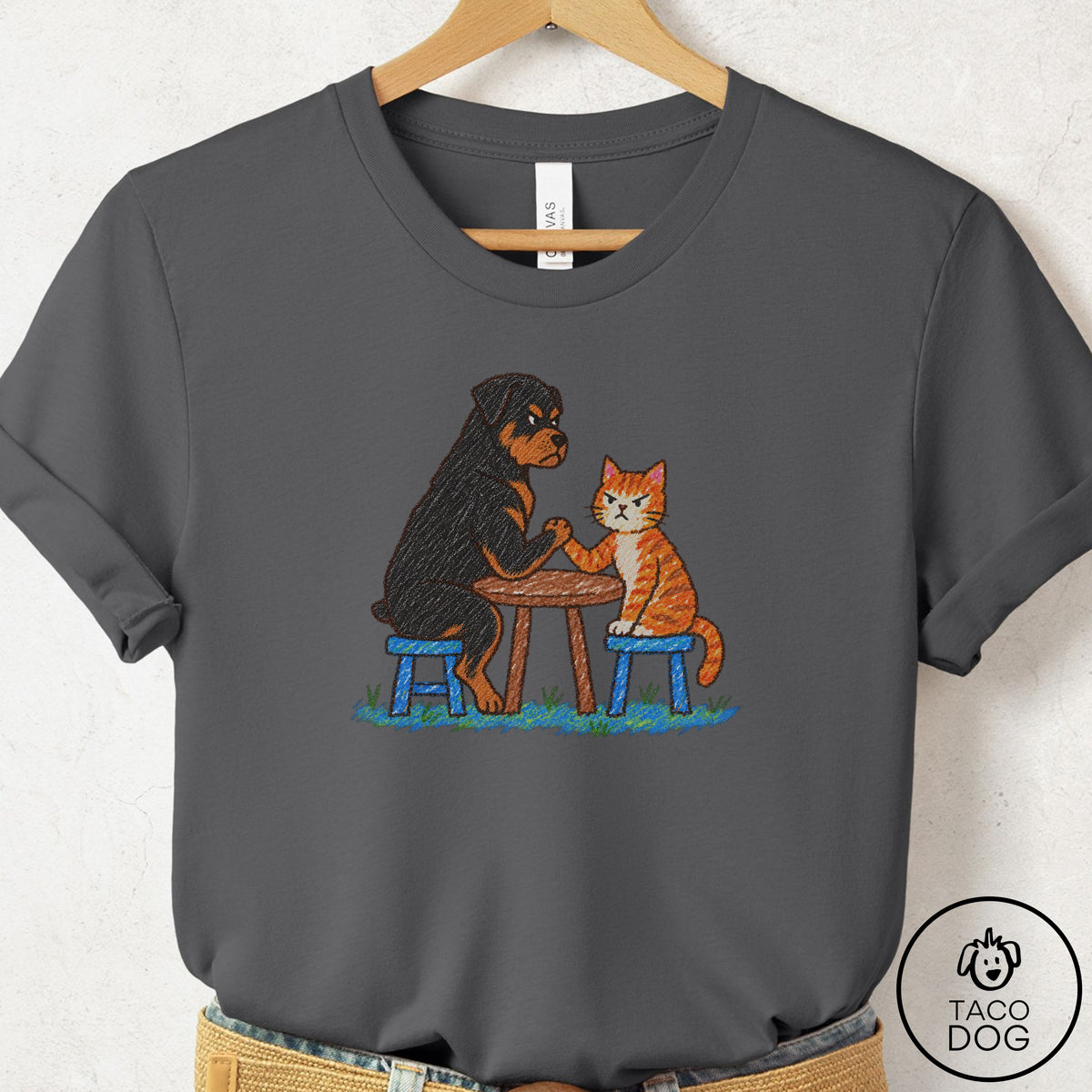 Rottweiler Arm Wrestling T-Shirt Asphalt Taco-Dog