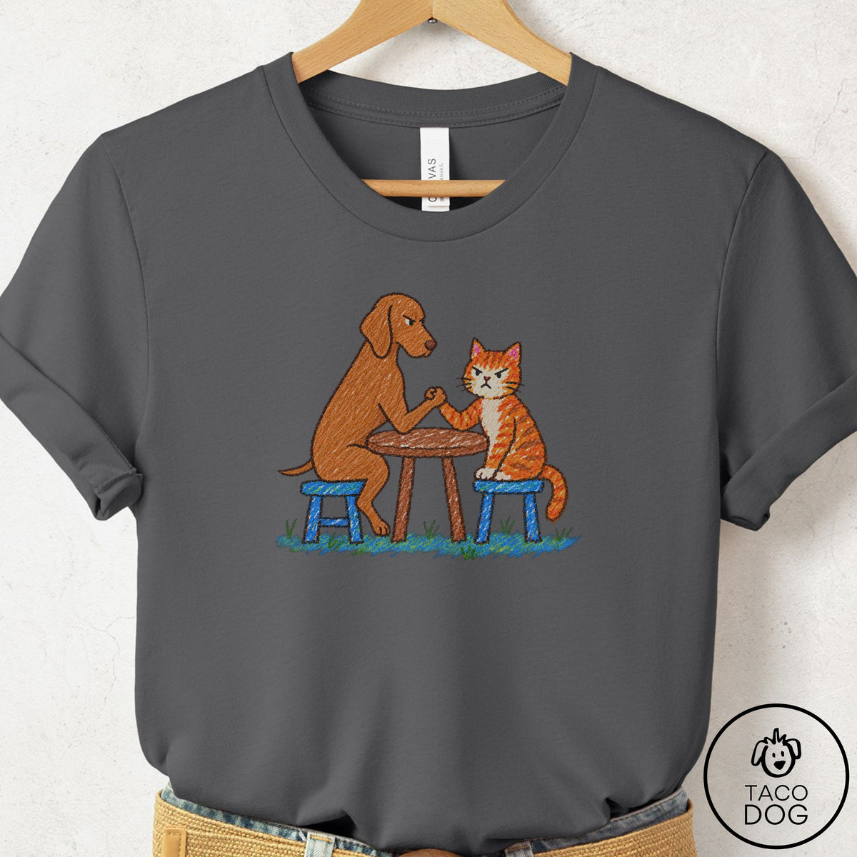 Vizsla Arm Wrestling T-Shirt, design close-up