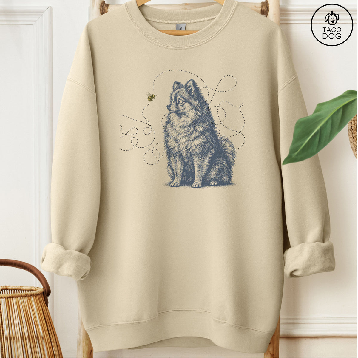 Pomeranian Bee Sweatshirt Sand Taco-Dog