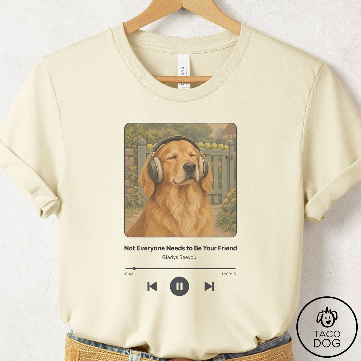 Golden Retriever Book on Tape T-Shirt, design close-up