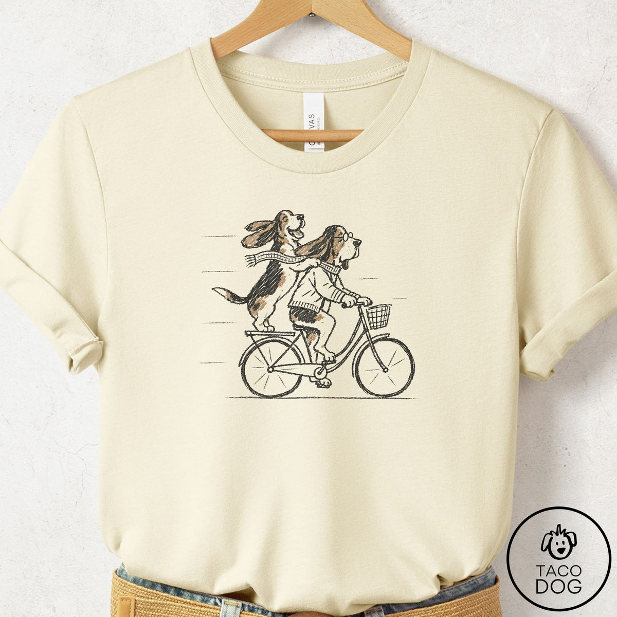 Basset Hound Carpool T-Shirt Natural Taco-Dog