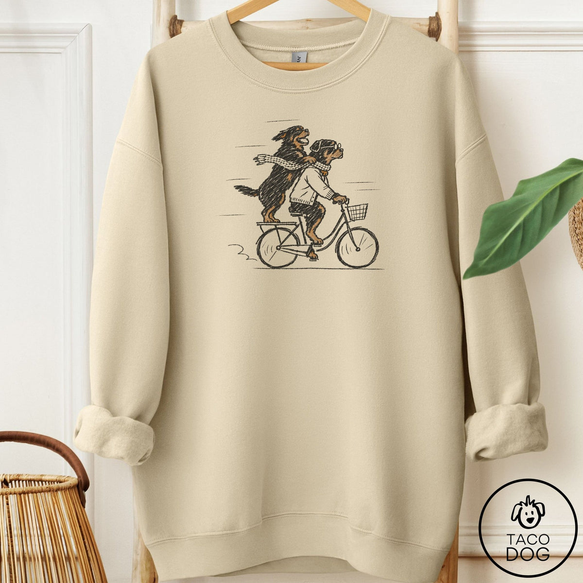 Rottweiler Carpool Sweatshirt Sand Taco-Dog