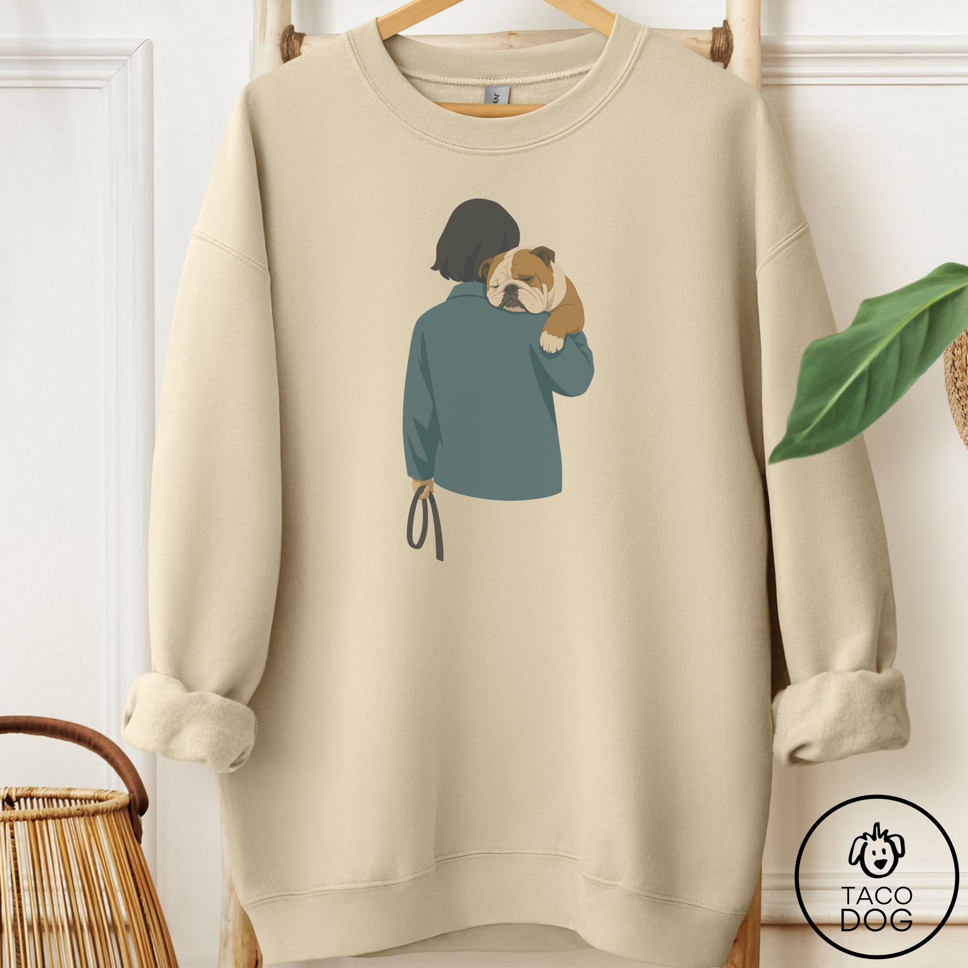 English Bulldog Carry Sweatshirt Sand Taco-Dog