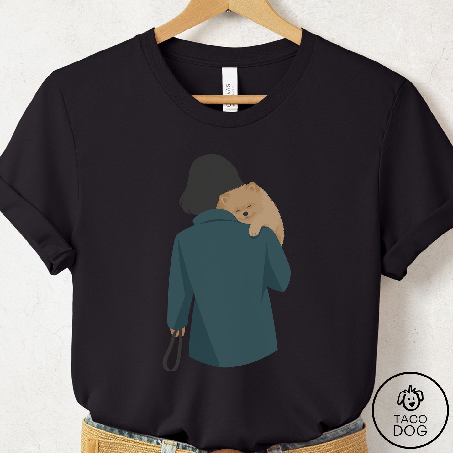 Pomeranian Carry T-Shirt Black Taco-Dog