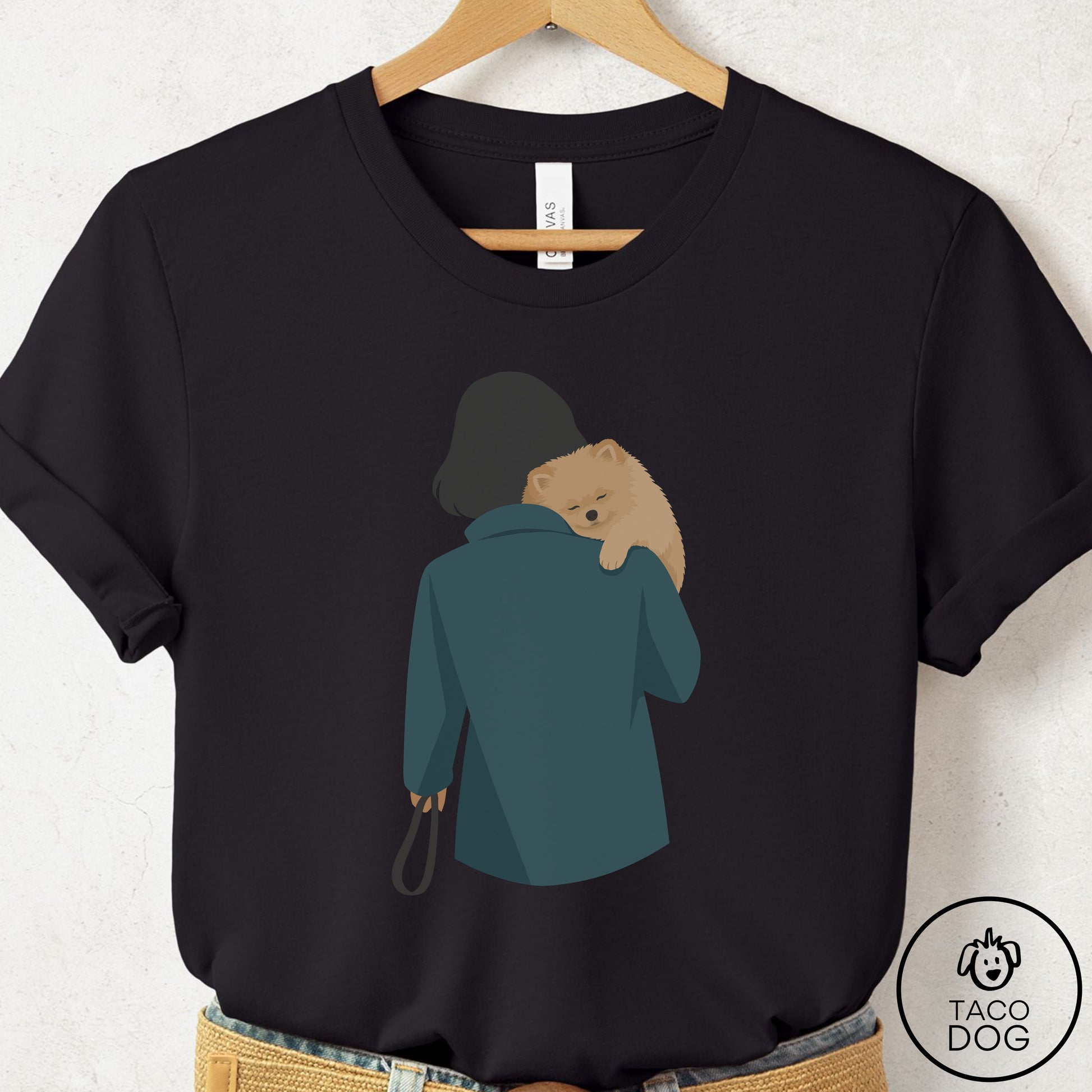 Pomeranian Carry T-Shirt Black Taco-Dog