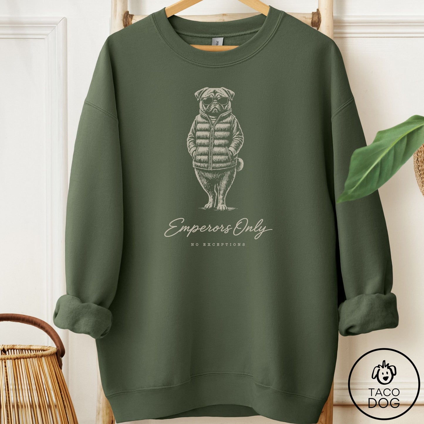 Pug Cool Sweatshirt Military Green Taco-Dog