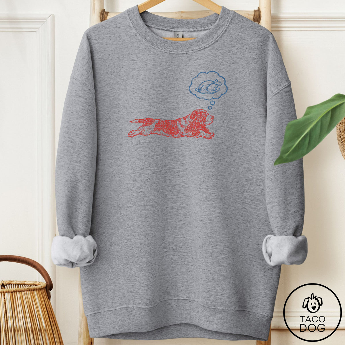 Basset Hound Daydream Sweatshirt Graphite Heather Taco-Dog