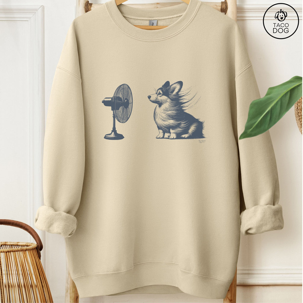 Corgi Fan Sweatshirt Sand Taco-Dog