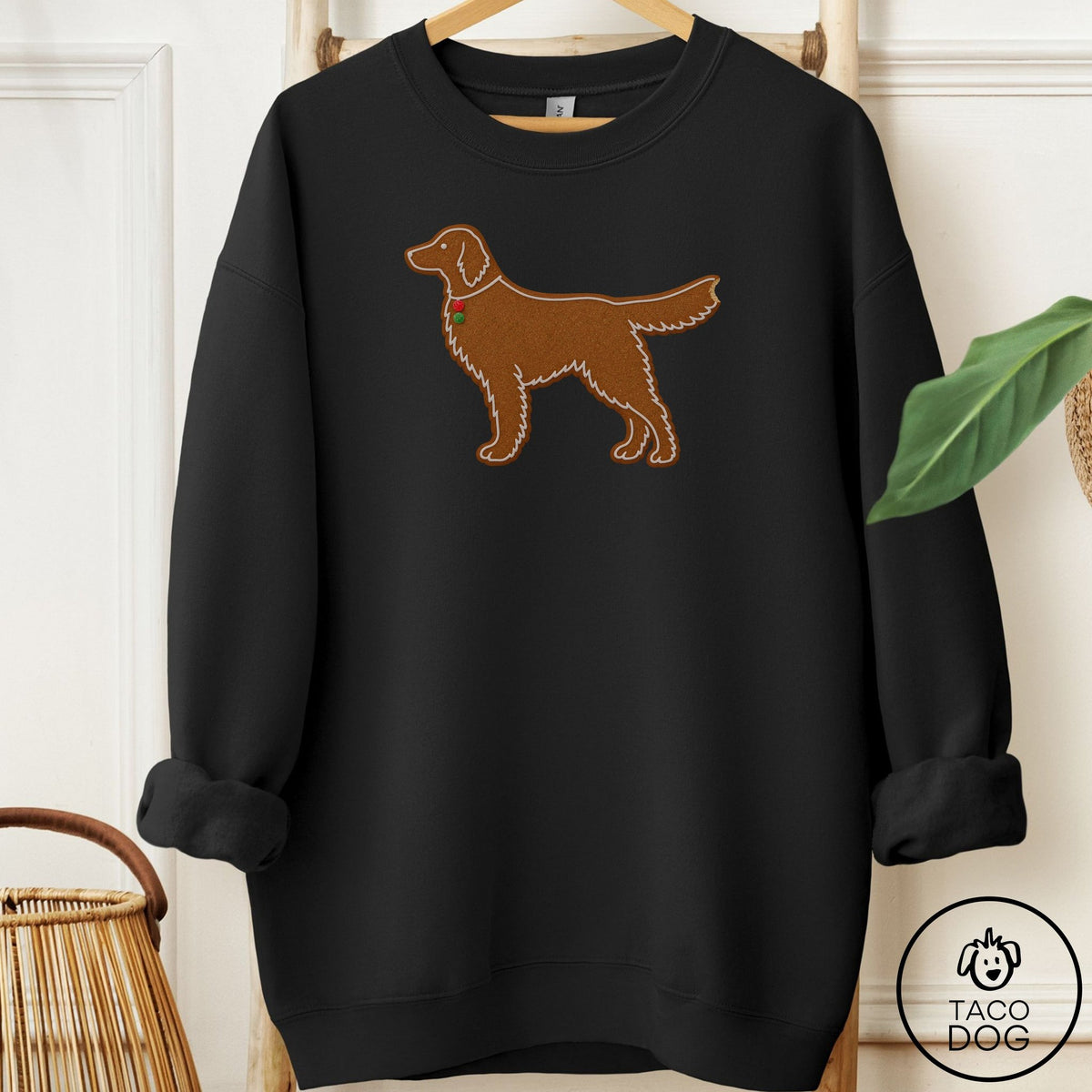 Flat-Coated Retriever Gingerbread Sweatshirt Black Taco-Dog