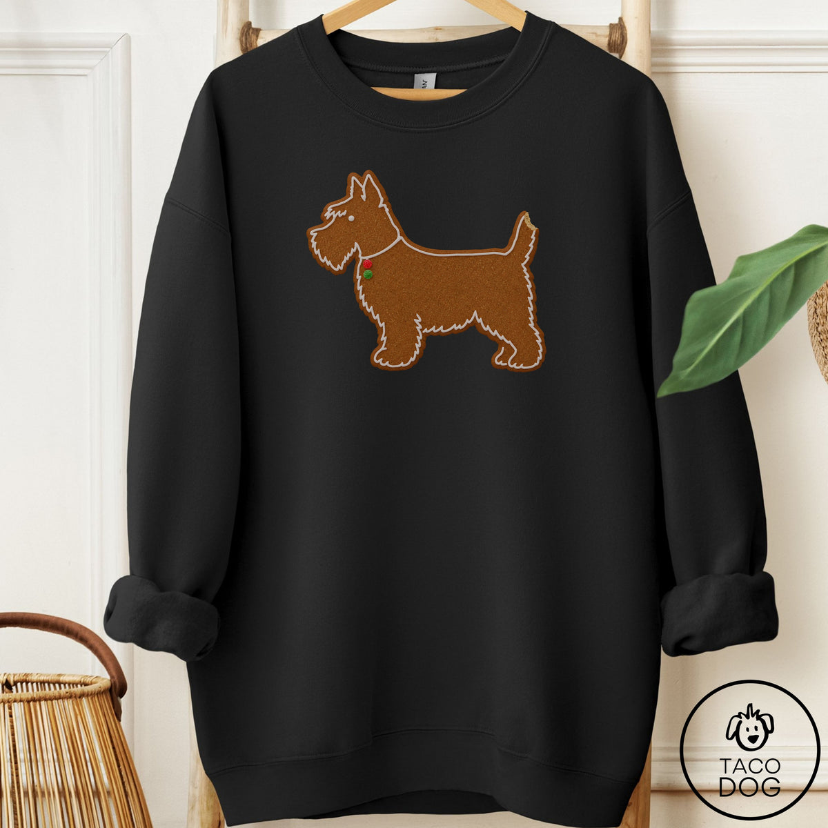 Scottie Gingerbread Sweatshirt Black Taco-Dog