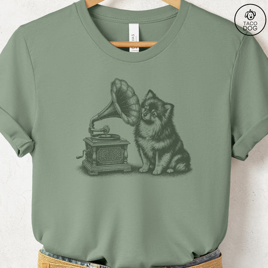 Pomeranian Gramophone T-Shirt