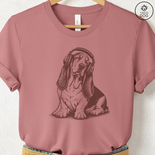 Basset Hound Headphones T-Shirt Heather Mauve Taco-Dog