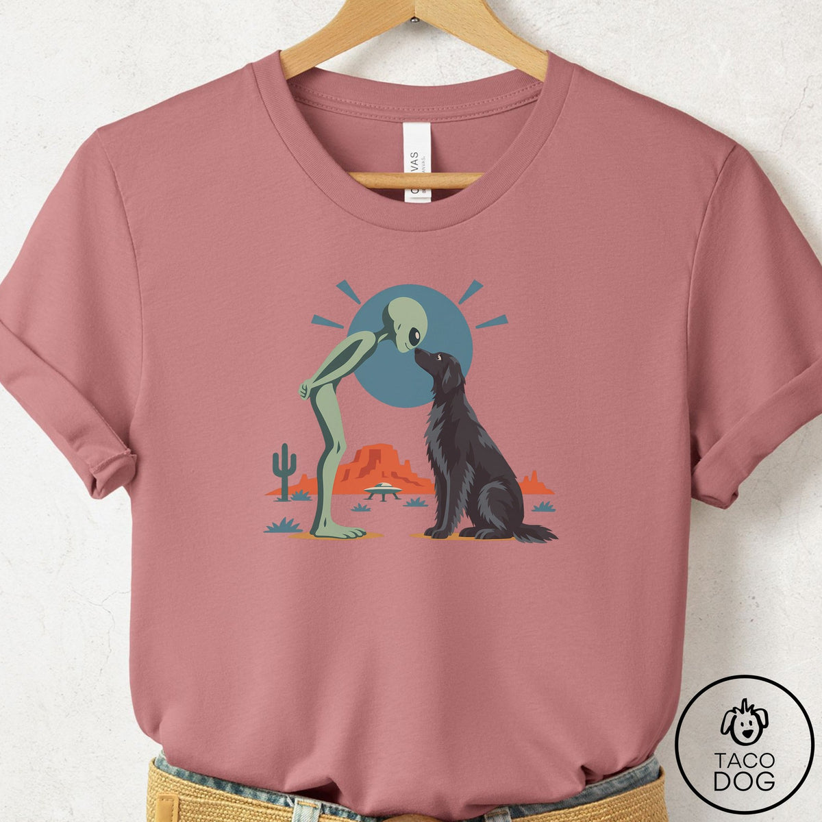 Flat-Coated Retriever Hello Neighbor T-Shirt Mauve Taco-Dog
