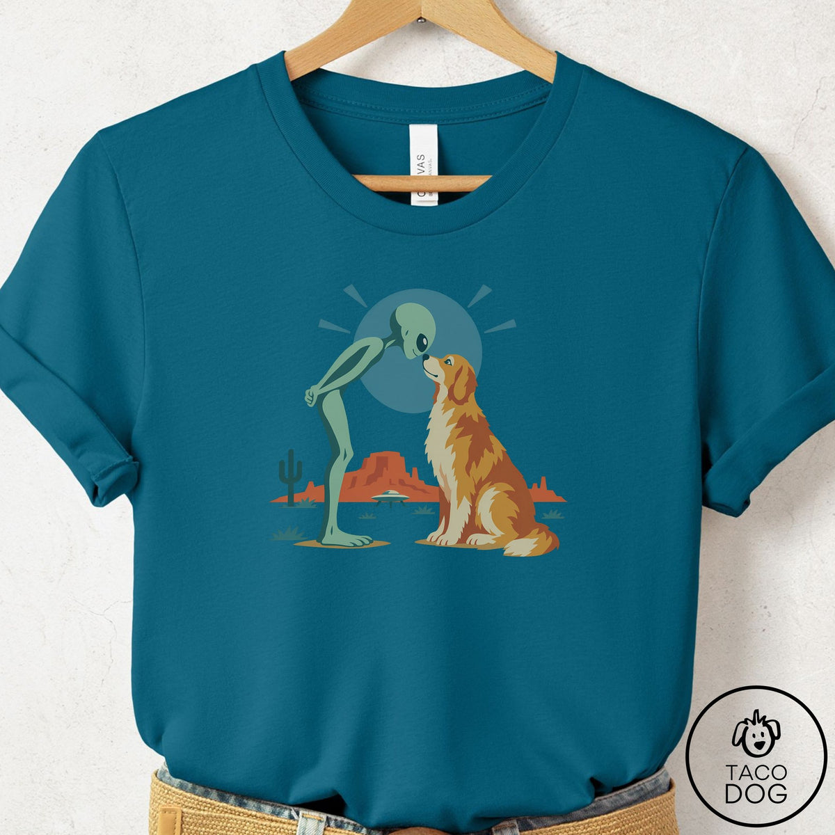 Golden Retriever Hello Neighbor T-Shirt Deep Teal Taco-Dog
