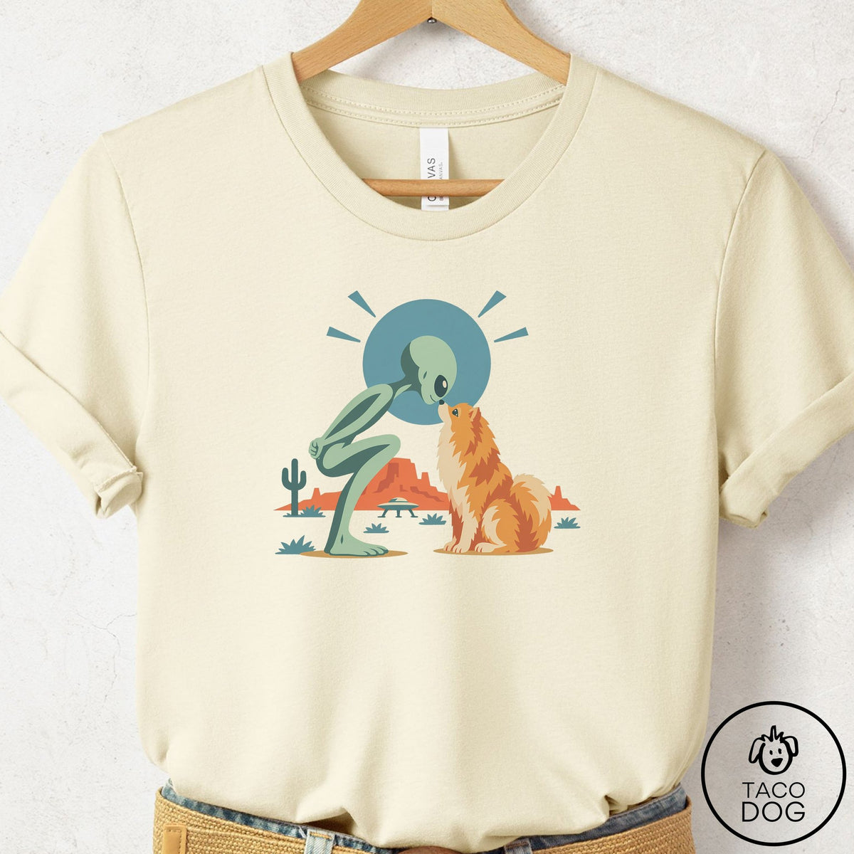 Pomeranian Hello Neighbor T-Shirt Natural Taco-Dog