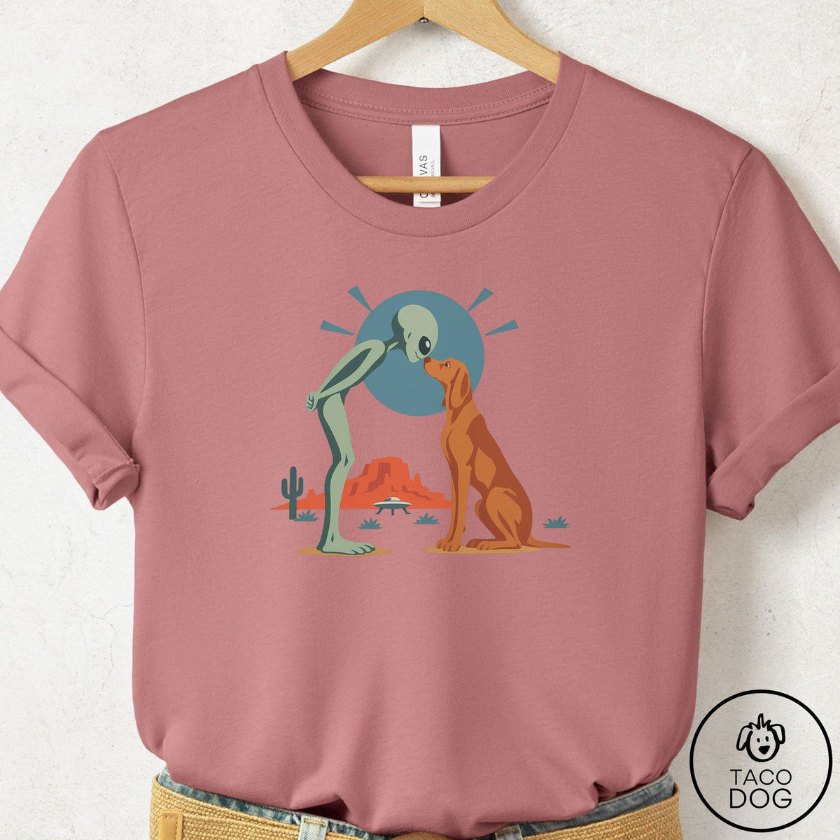 Vizsla Hello Neighbor T-Shirt Mauve Taco-Dog