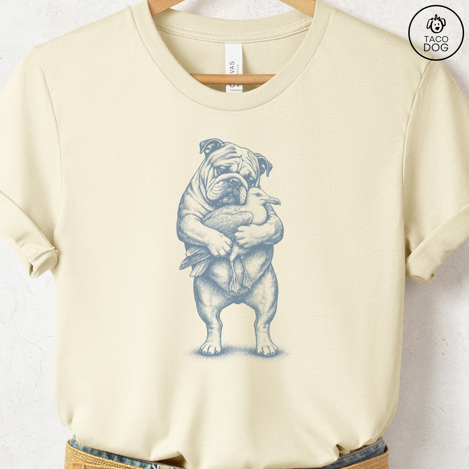 English Bulldog Hug T-Shirt Natural S Taco-Dog