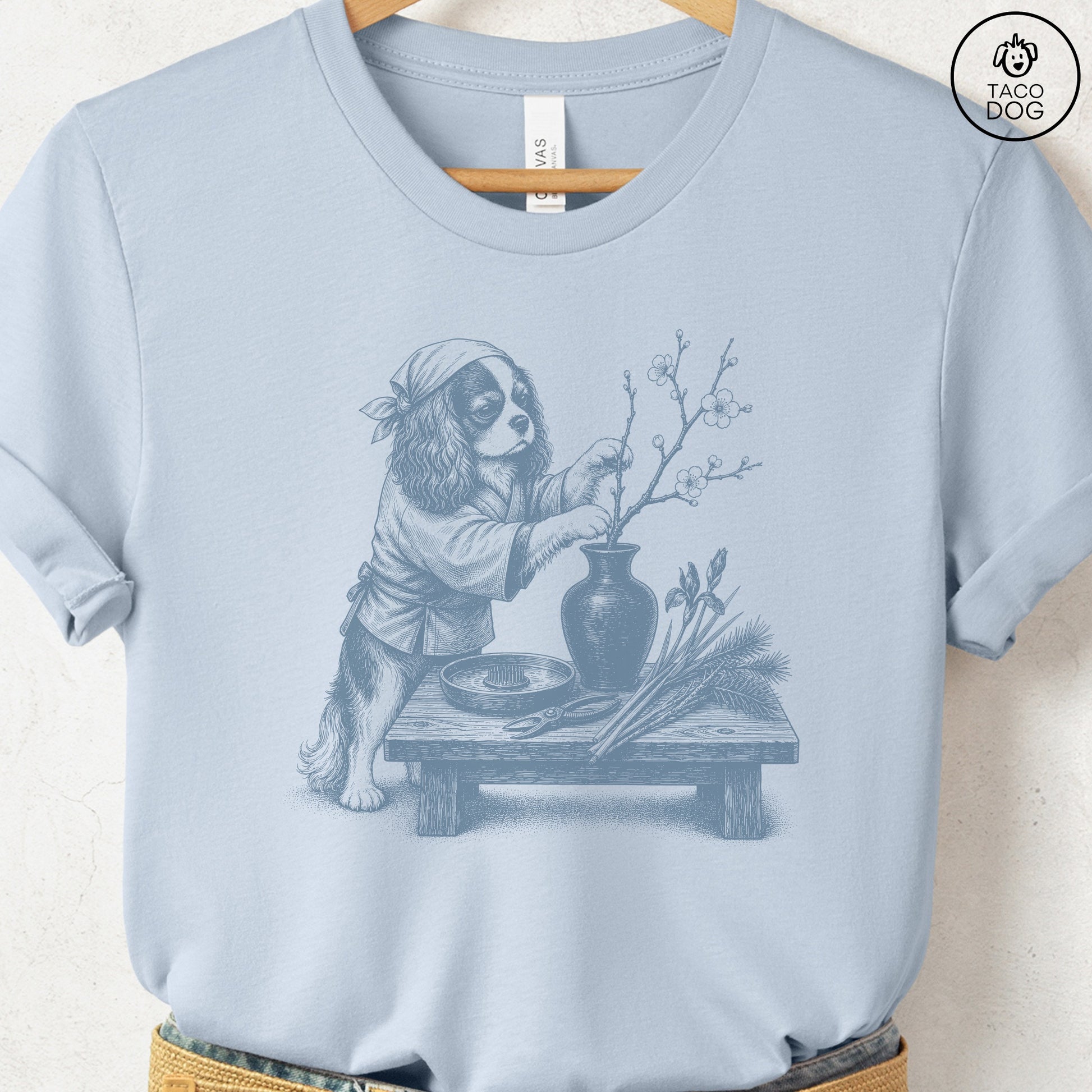 Cavalier King Charles Spaniel Ikebana T-Shirt Light Blue Taco-Dog