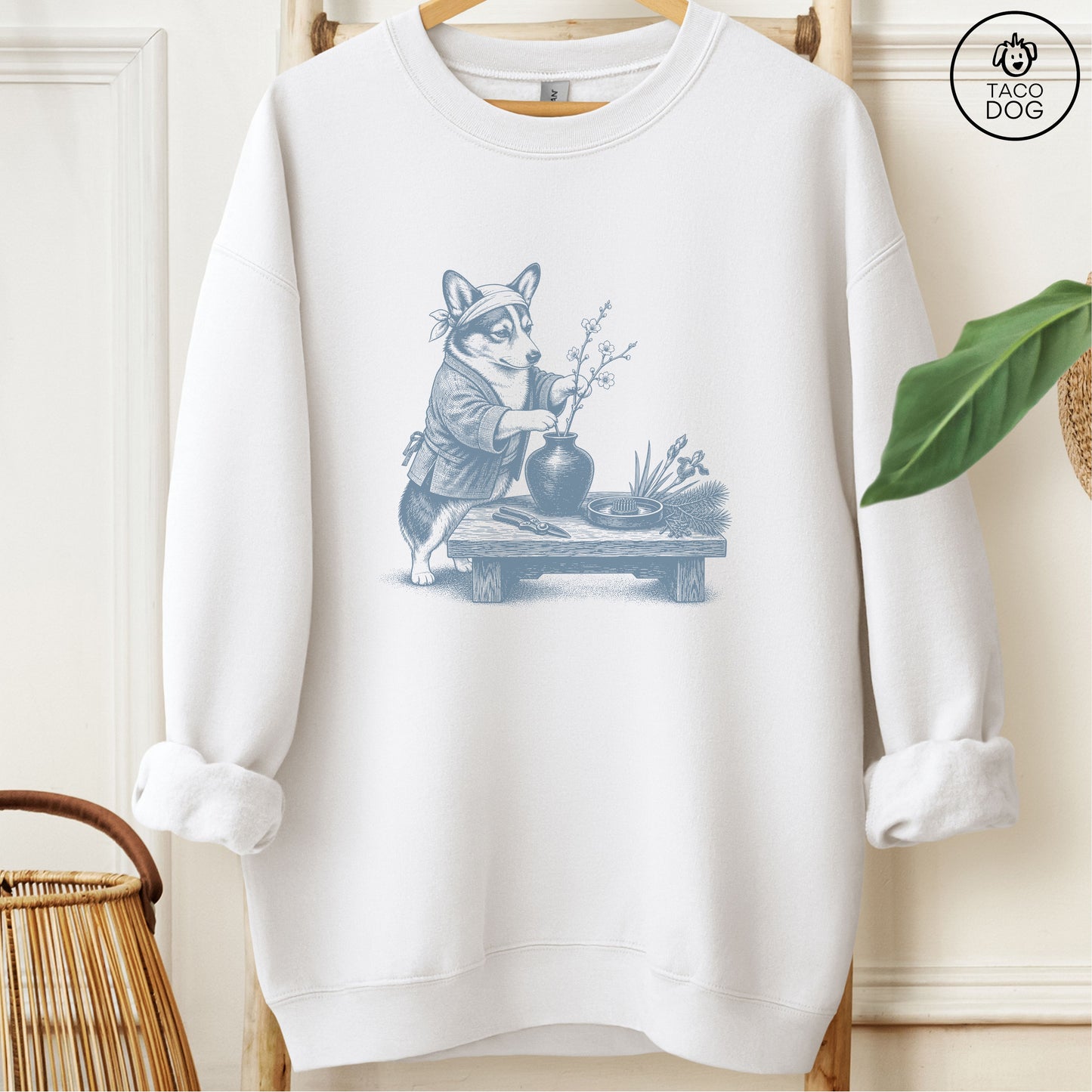 Corgi Ikebana Sweatshirt White M Taco-Dog