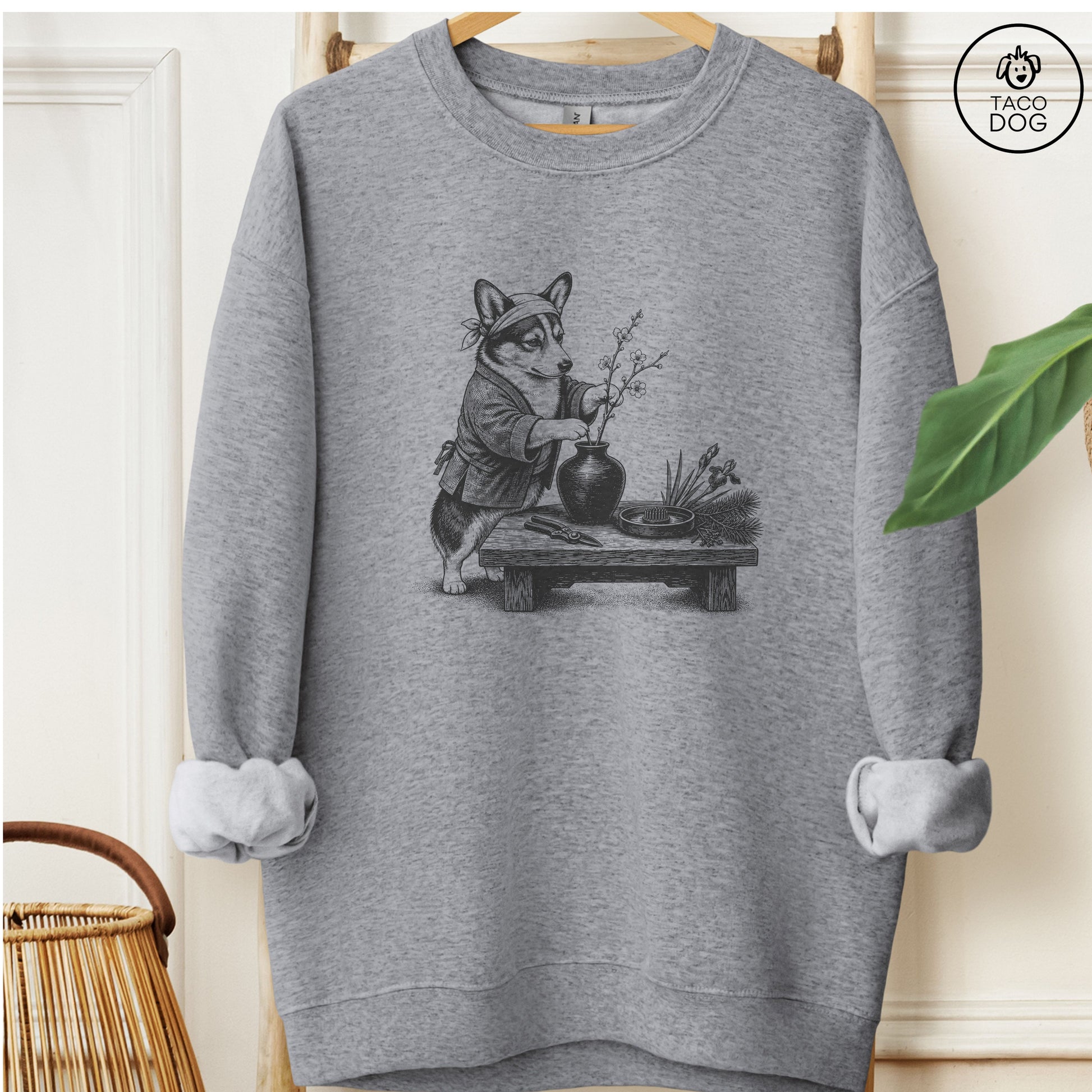 Corgi Ikebana Sweatshirt Graphite Heather M Taco-Dog