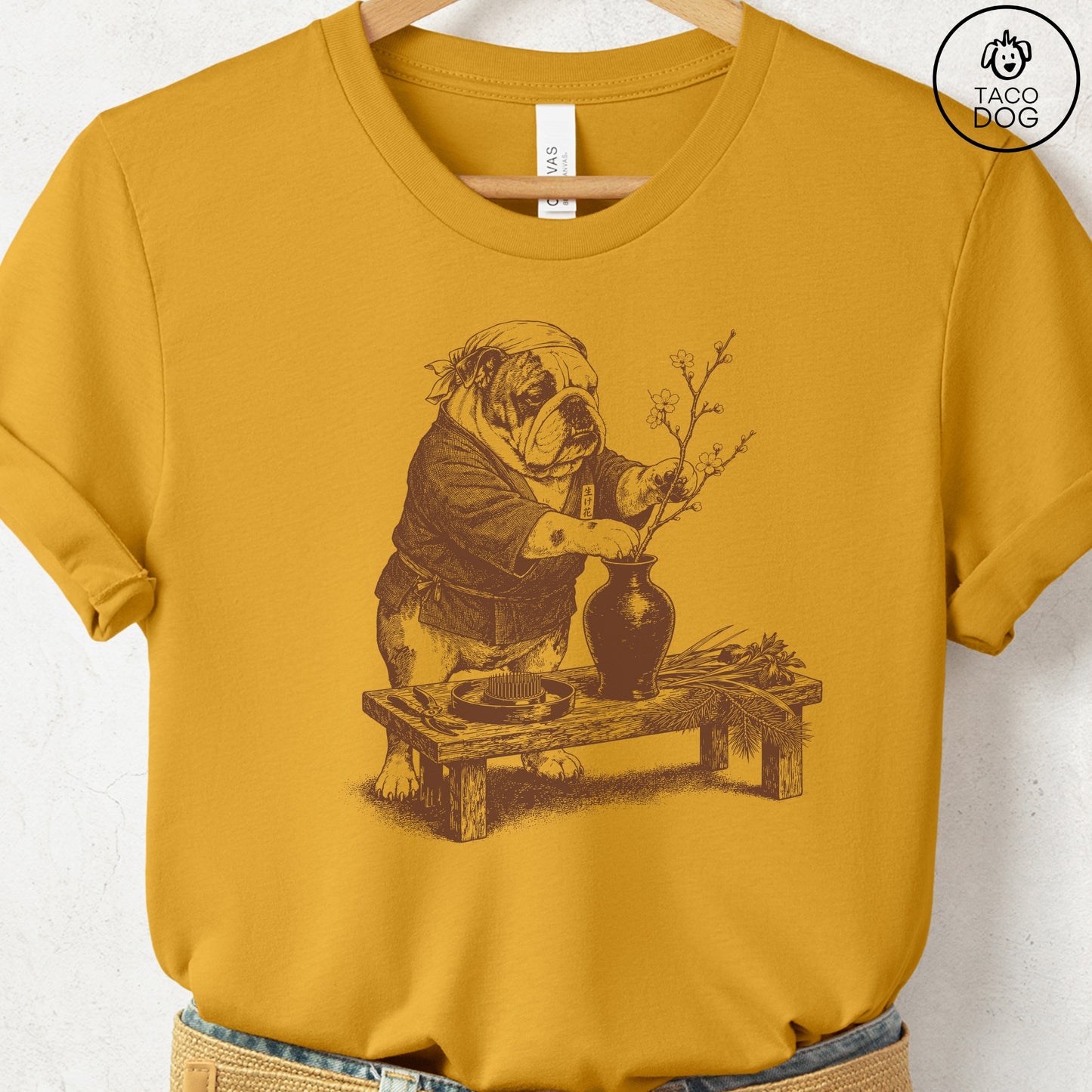 English Bulldog Ikebana T-Shirt Mustard S Taco-Dog