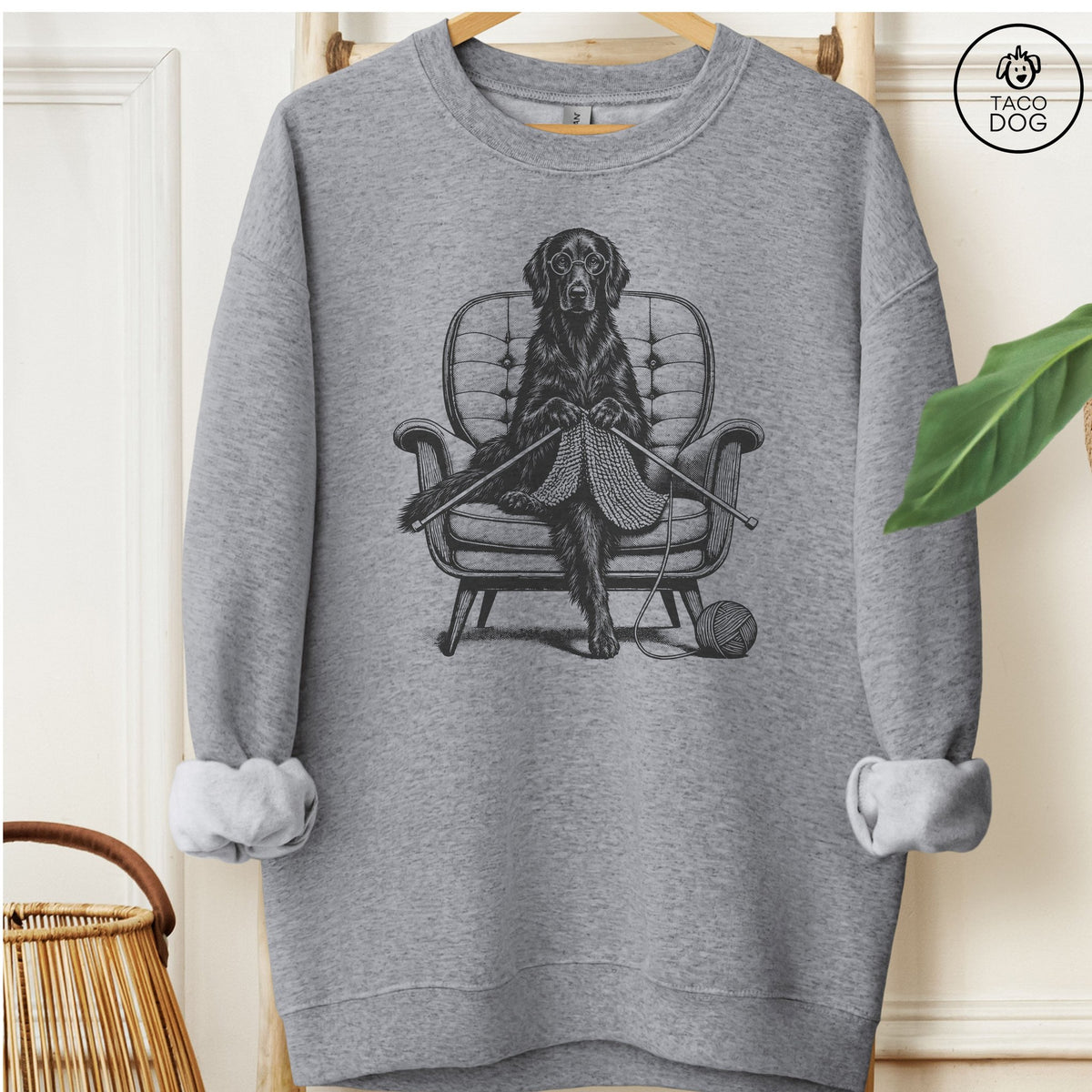 Flat-Coated Retriever Knitting Sweatshirt Graphite Heather Taco-Dog