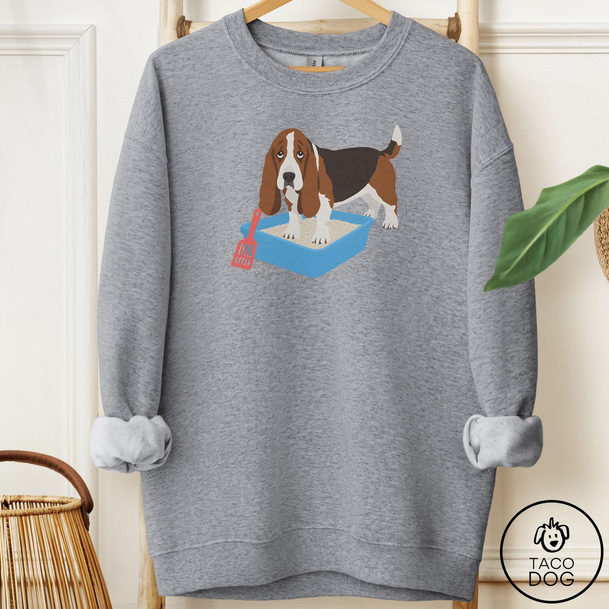 Basset Hound Litter Box Sweatshirt Graphite Heather Taco-Dog