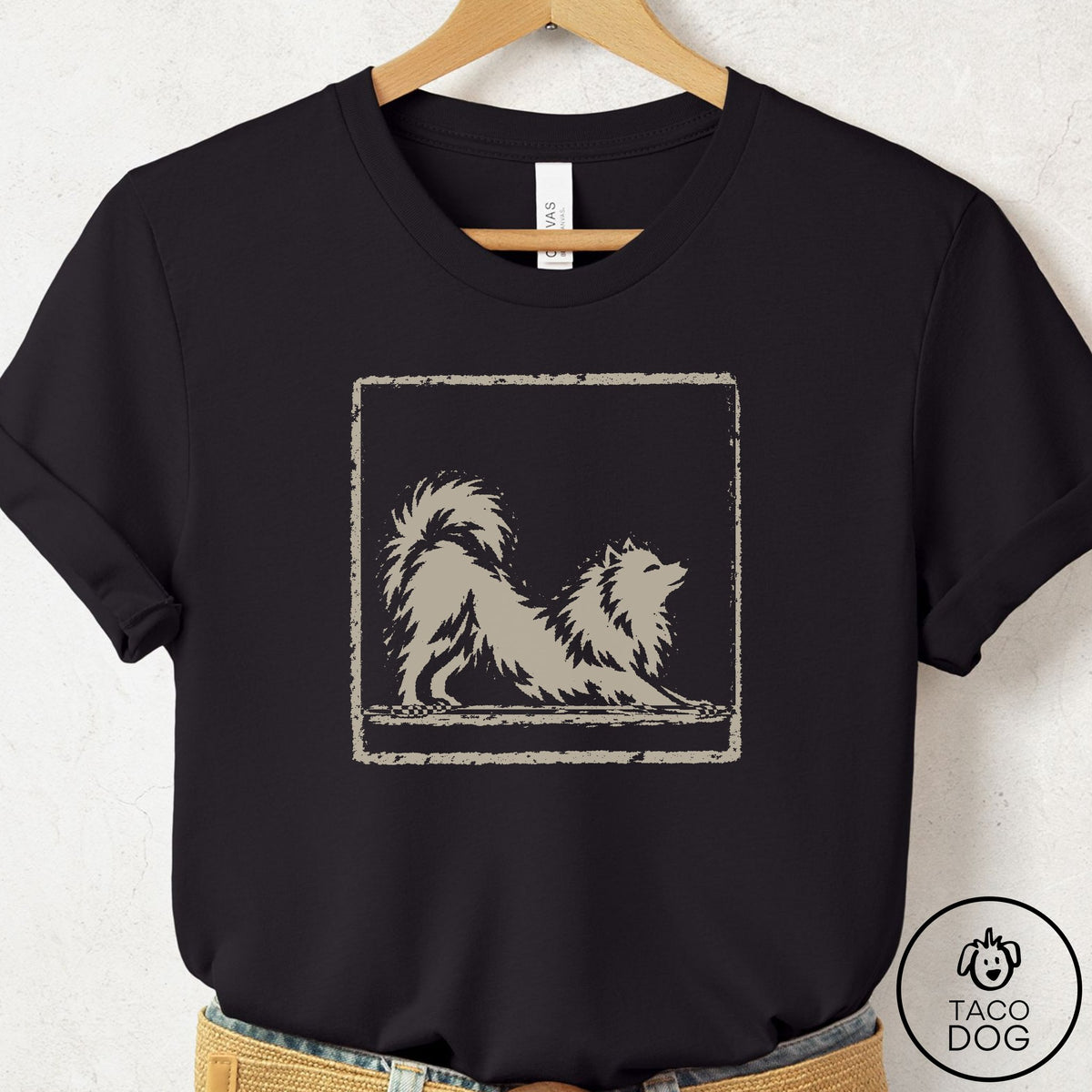 Pomeranian Morning Stretch T-Shirt Black Taco-Dog