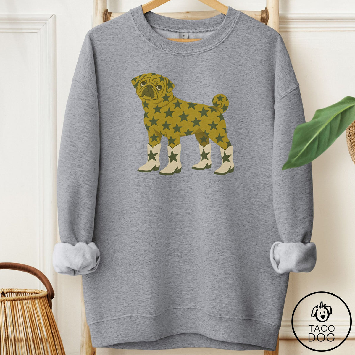 Pug My Stars Sweatshirt Graphite Heather Taco-Dog