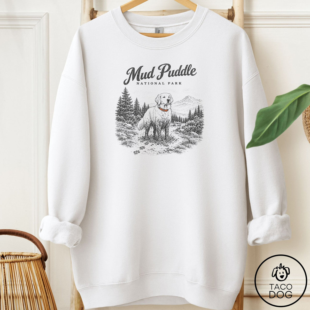 Golden Retriever National Park Sweatshirt White Taco-Dog