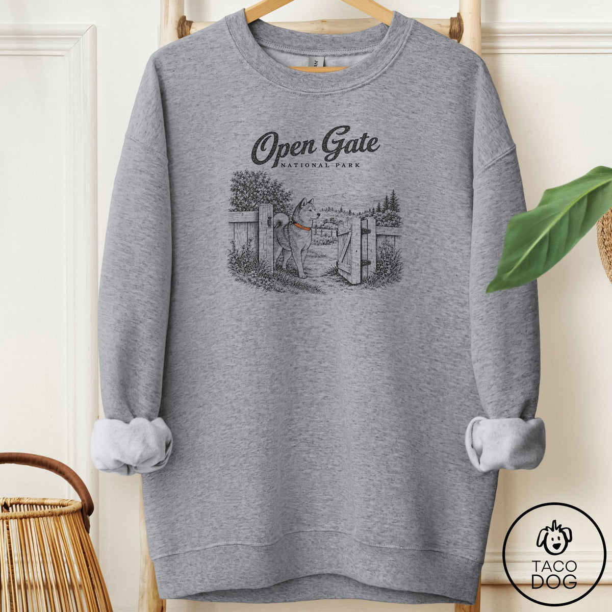 Shiba Inu National Park Sweatshirt Graphite Heather Taco-Dog