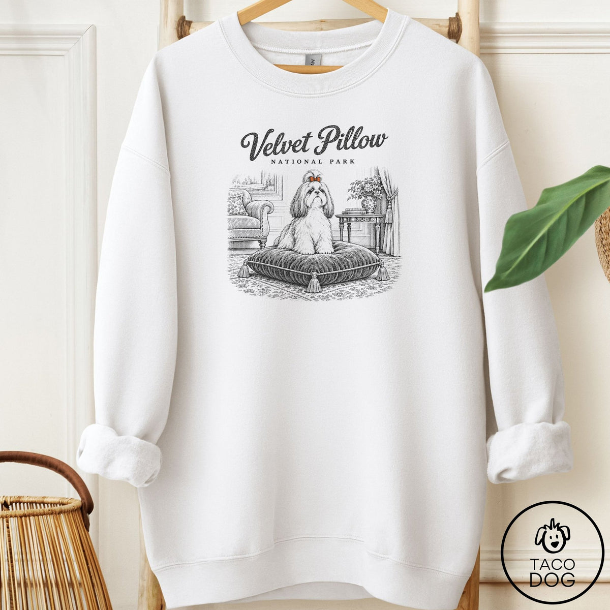Shih Tzu National Park Sweatshirt White Taco-Dog