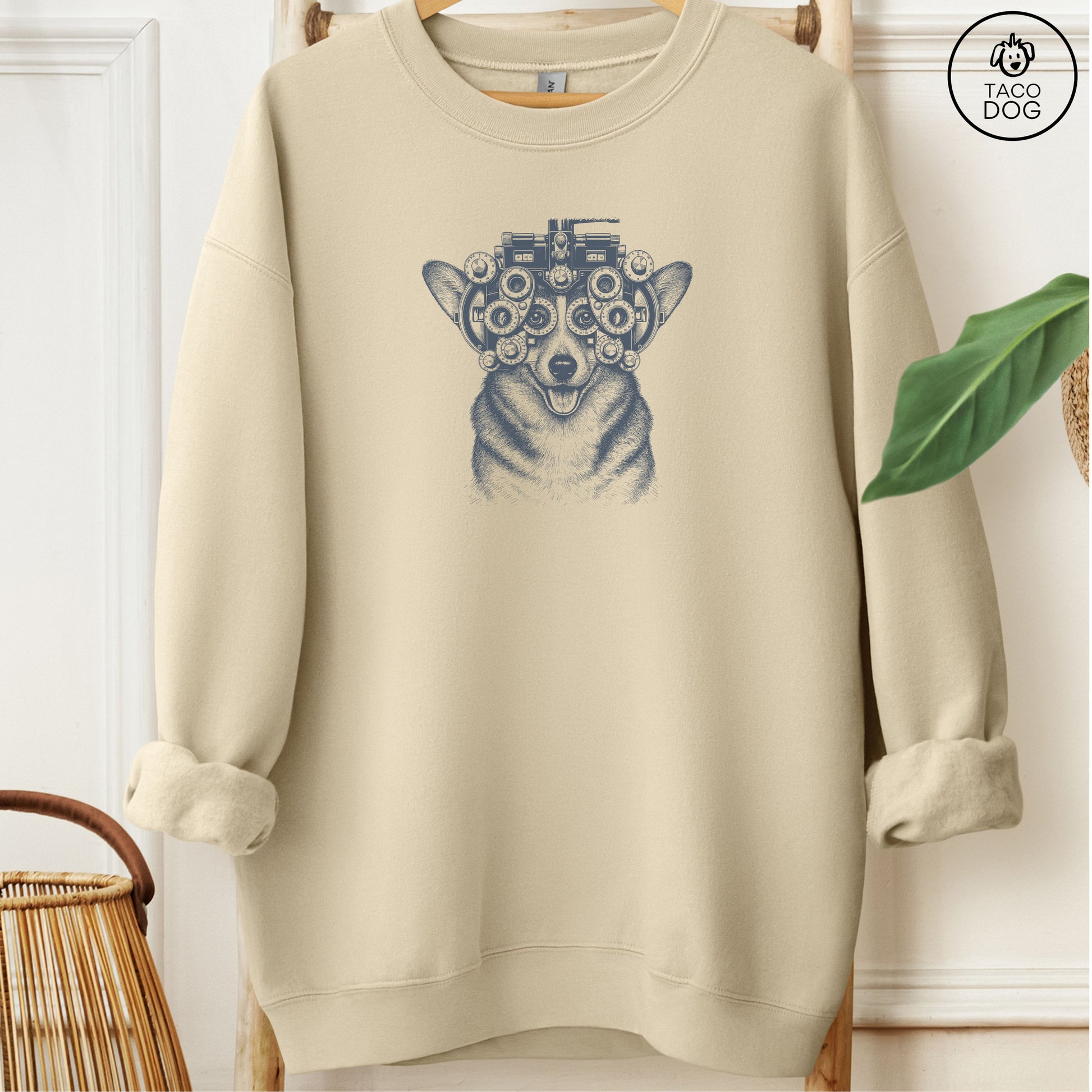Corgi Optometrist Sweatshirt Sand Taco-Dog