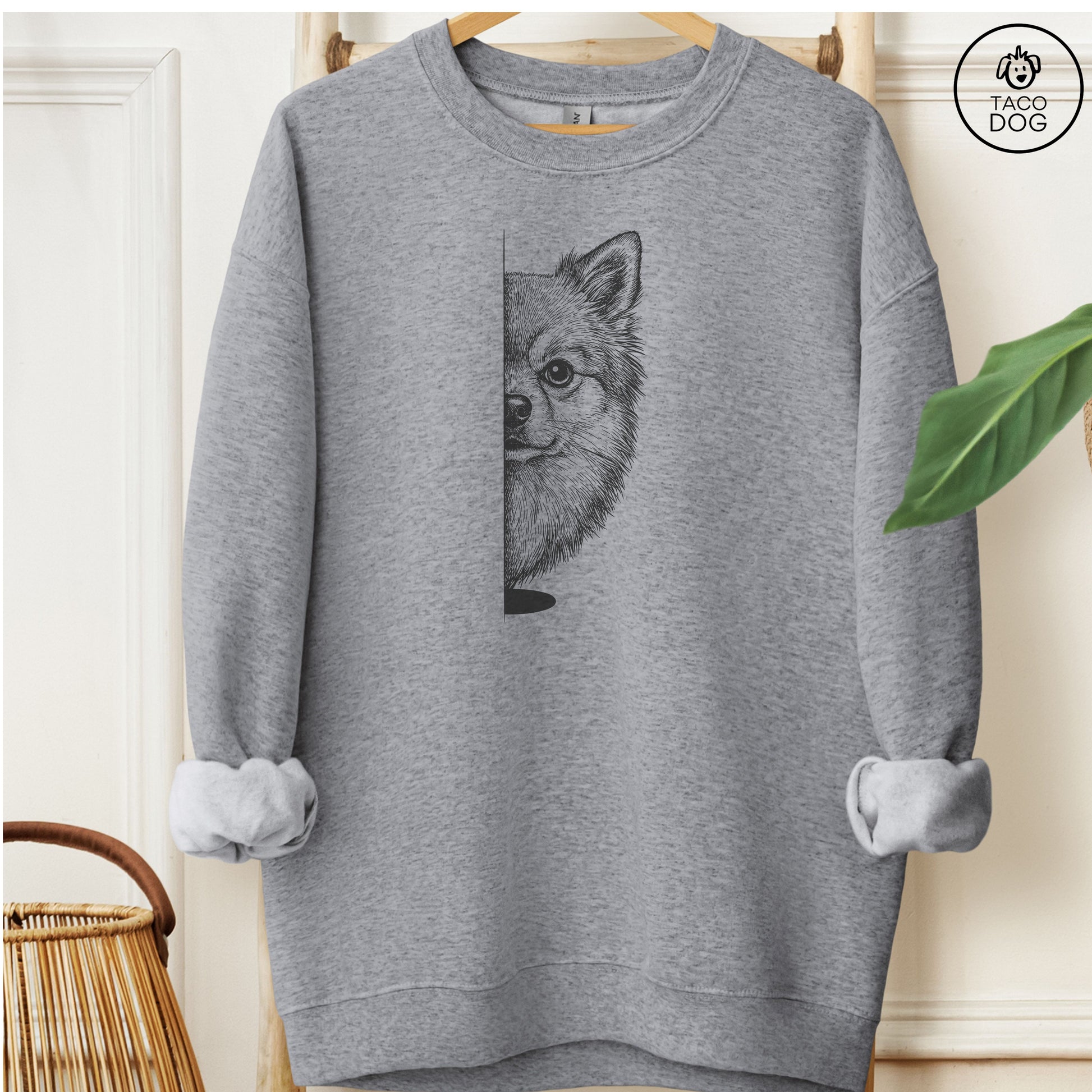 Pomeranian Peeking Sweatshirt Graphite Heather M Taco-Dog