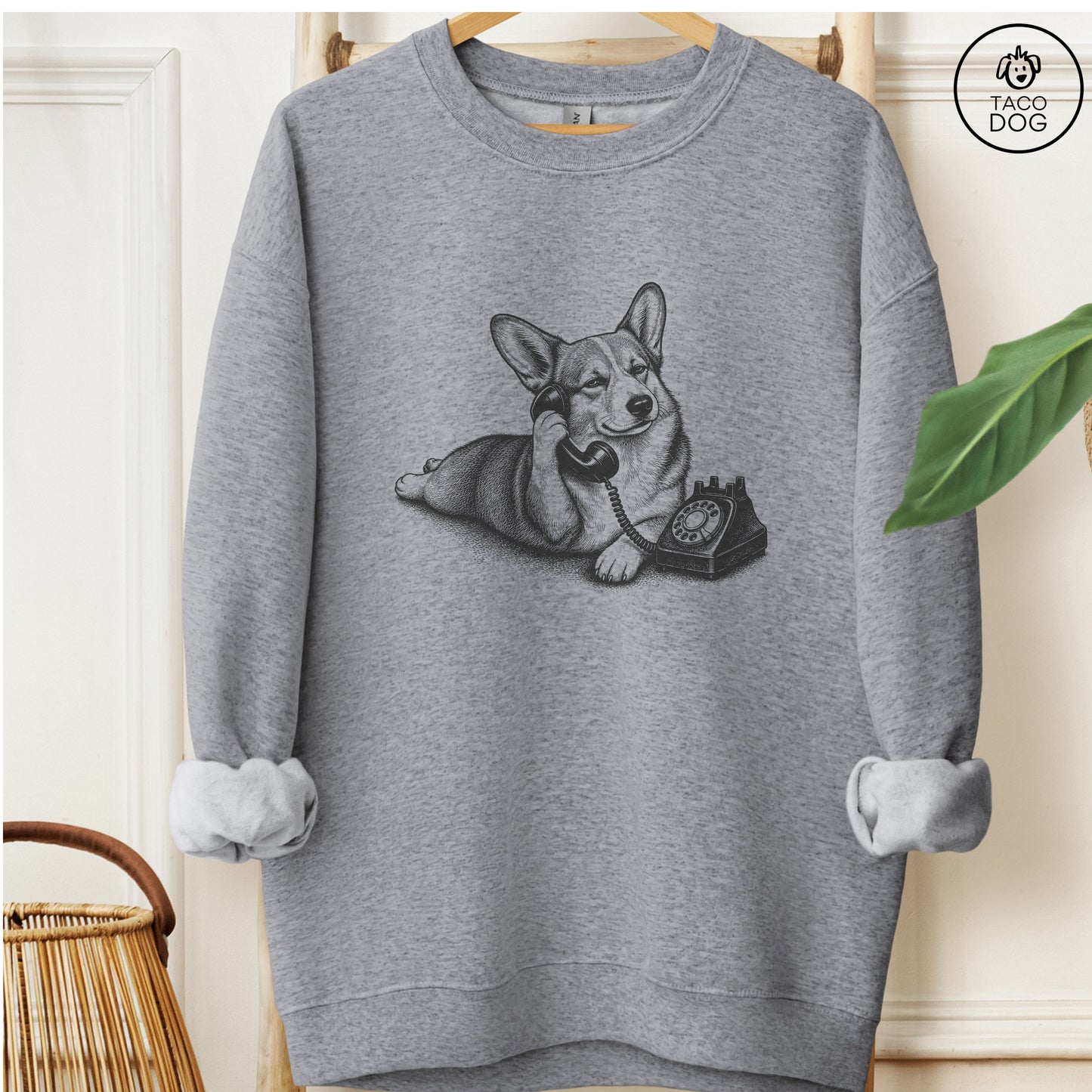 Corgi Phone Sweatshirt Graphite Heather Taco-Dog