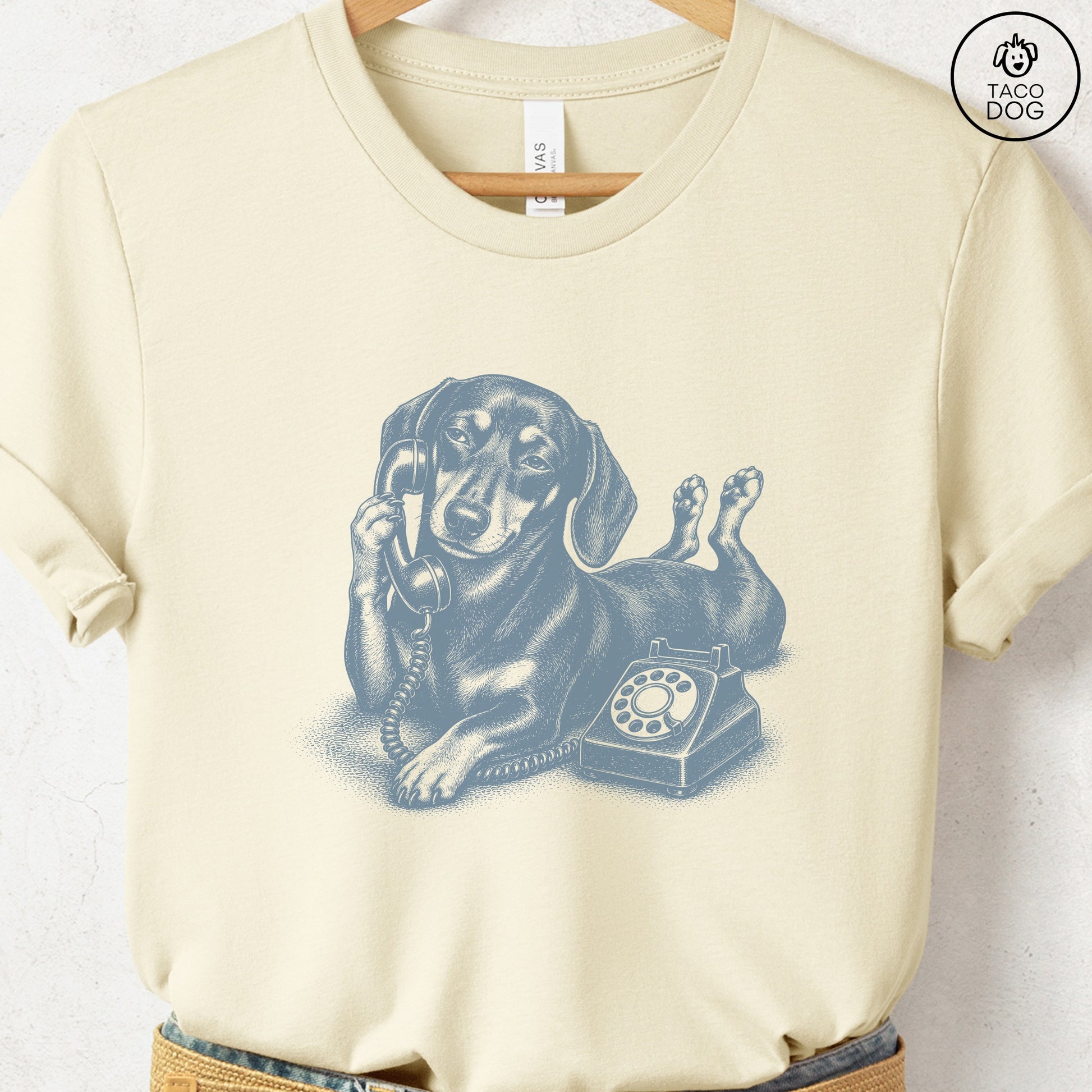 Dachshund Phone T-Shirt Natural Taco-Dog
