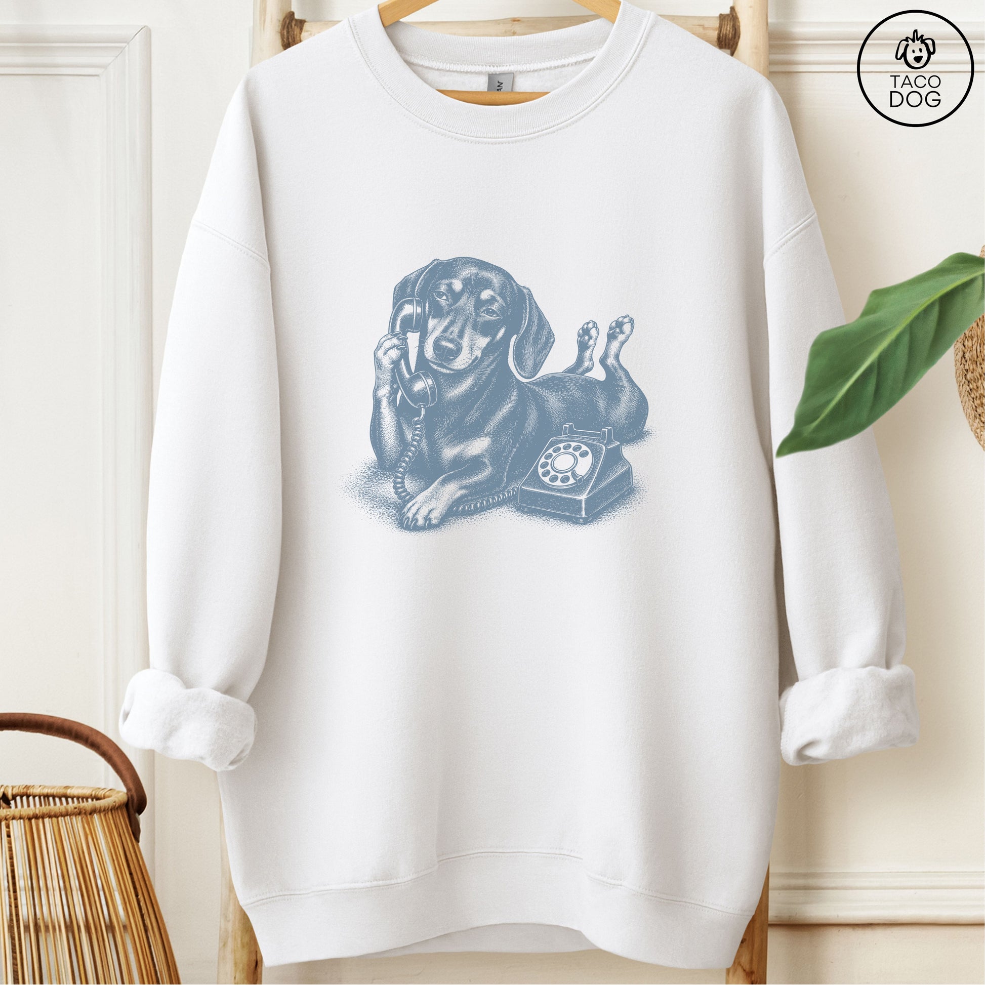 Dachshund Phone Sweatshirt White Taco-Dog