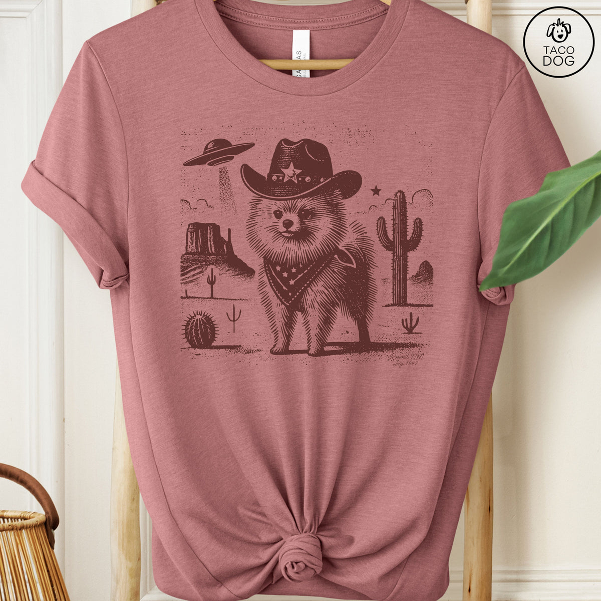 Pomeranian Pom Cowboy Ink Space UFO T-Shirt Heather Mauve Taco-Dog