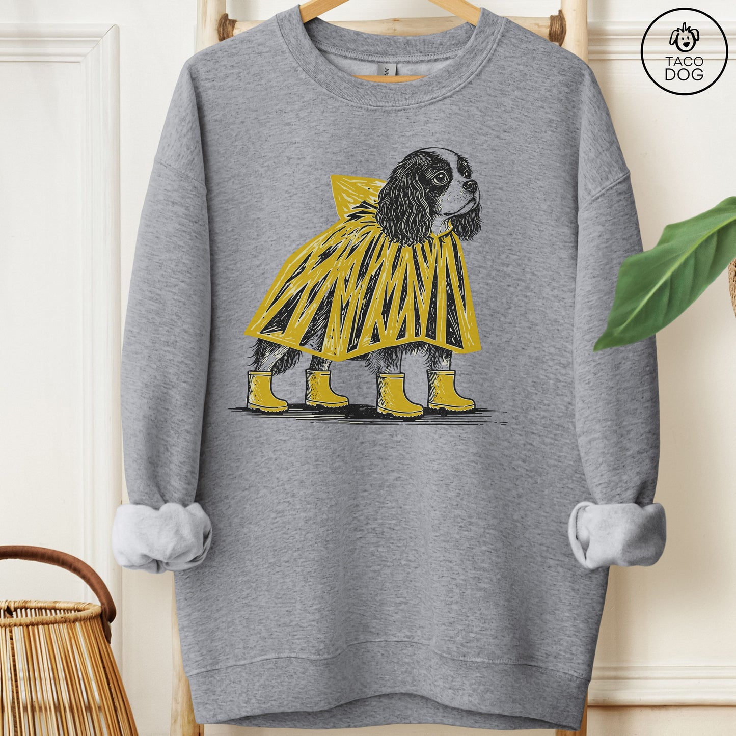 Cavalier King Charles Spaniel Poncho Sweatshirt Graphite Heather Taco-Dog
