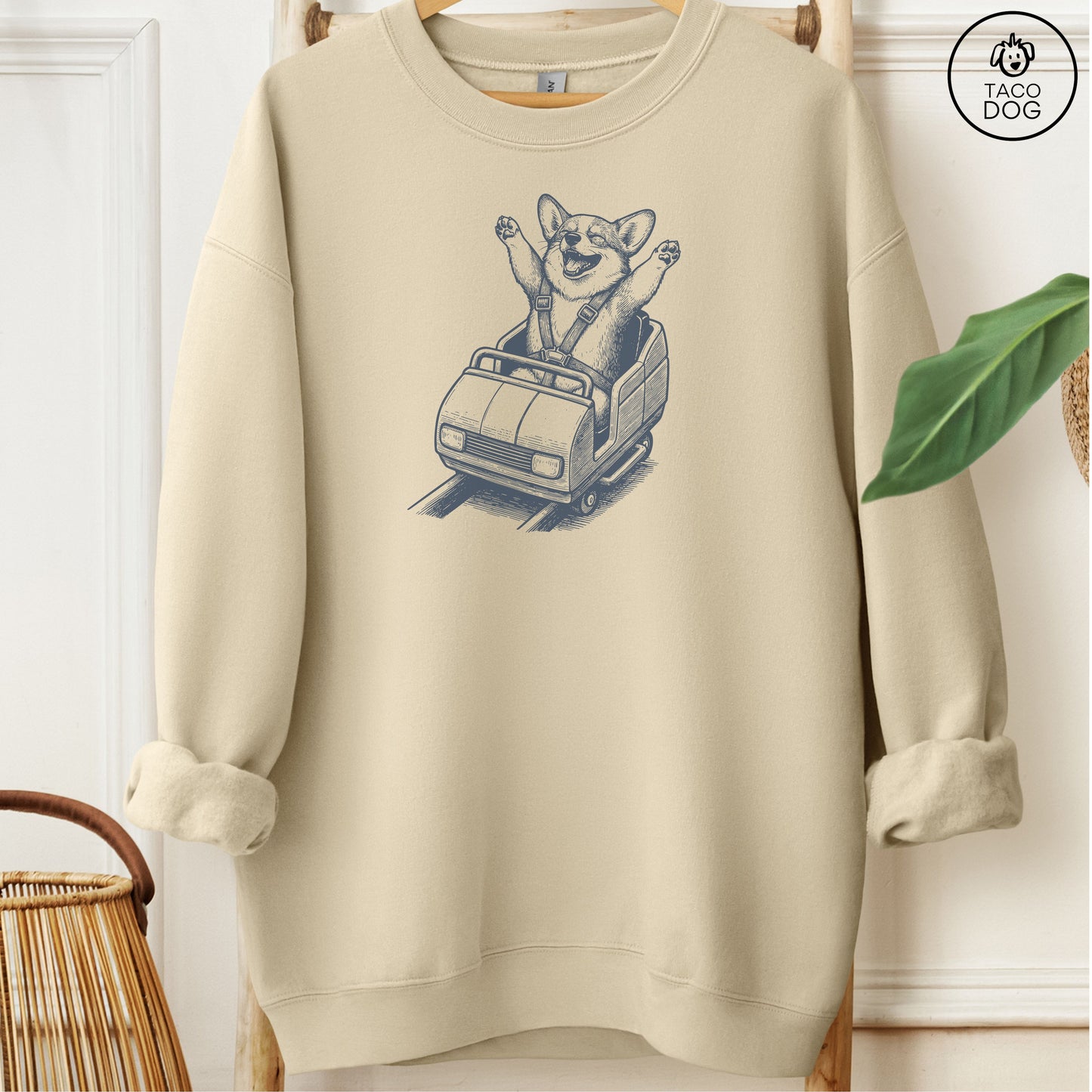 Corgi Roller Coaster Sweatshirt Sand M Taco-Dog
