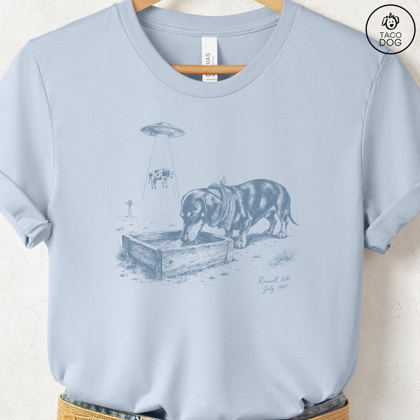 Dachshund Roswell T-Shirt